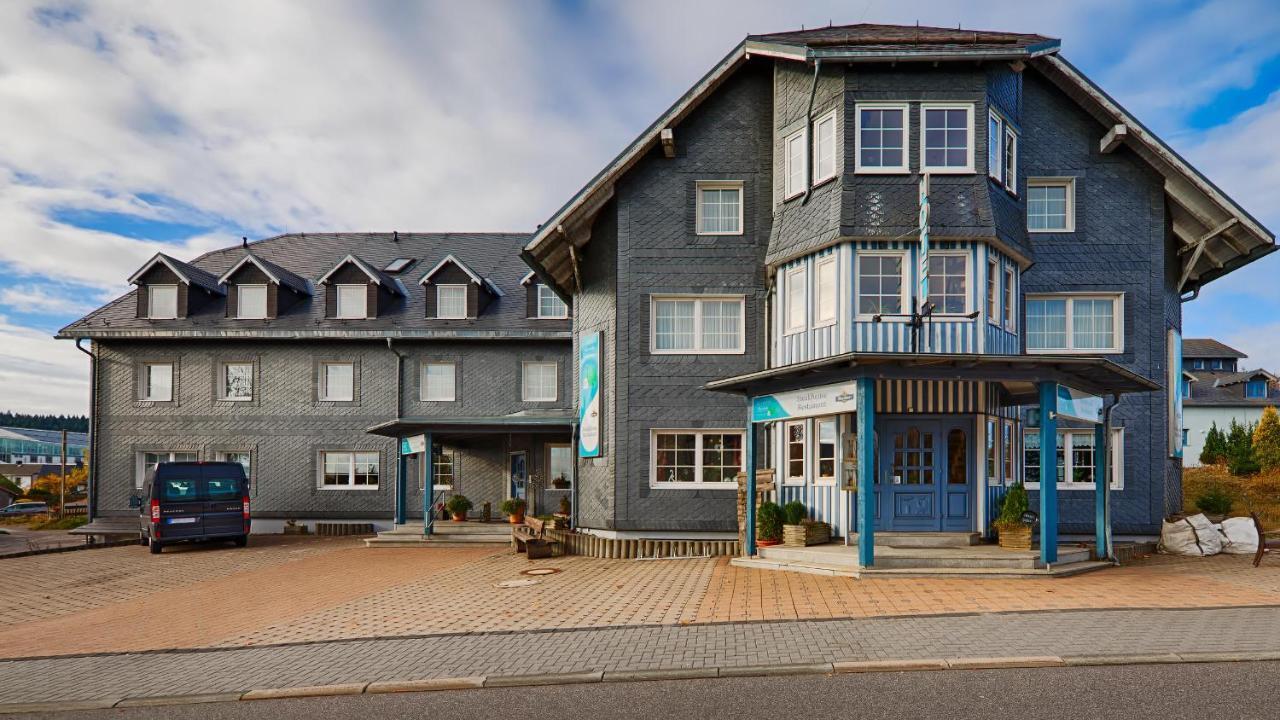 Hotel Auerhahn Masserberg Exterior photo